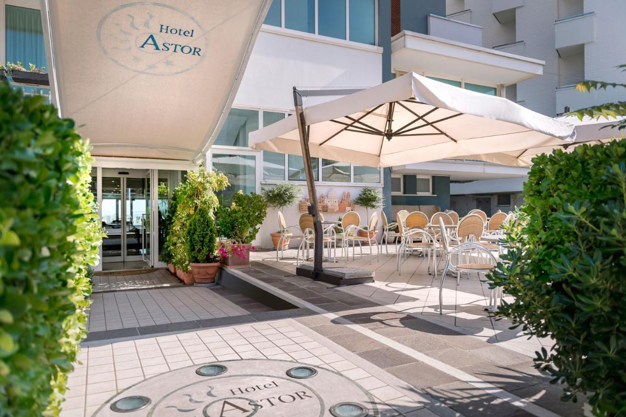 Hotel Astor Rimini Exterior foto